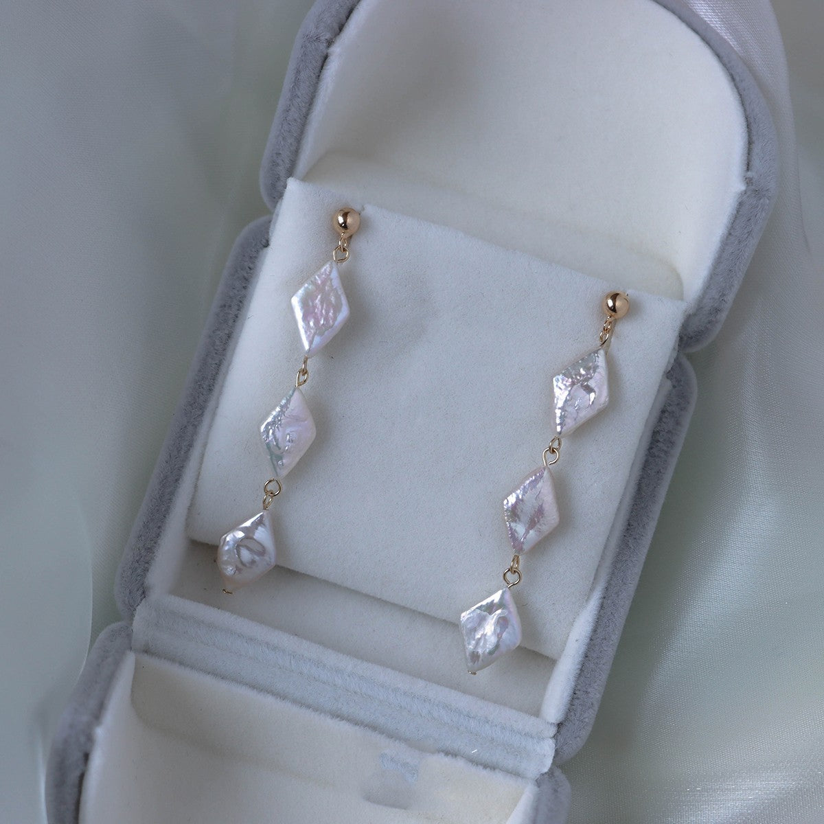 Boucles d'oreilles losanges en perles baroques naturelles