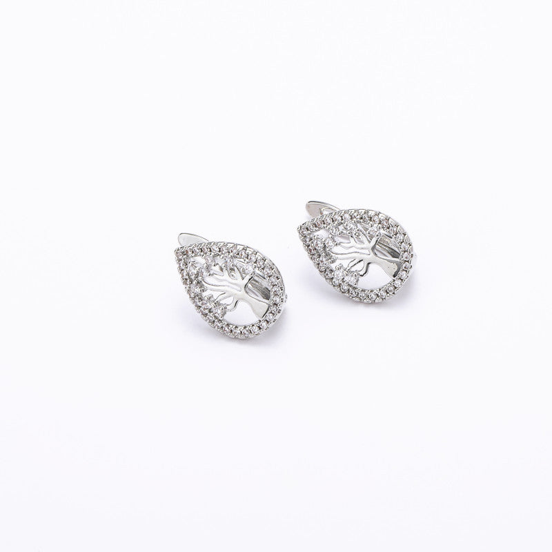 Boucles d'oreilles créatives en cuivre cloutées de zircon