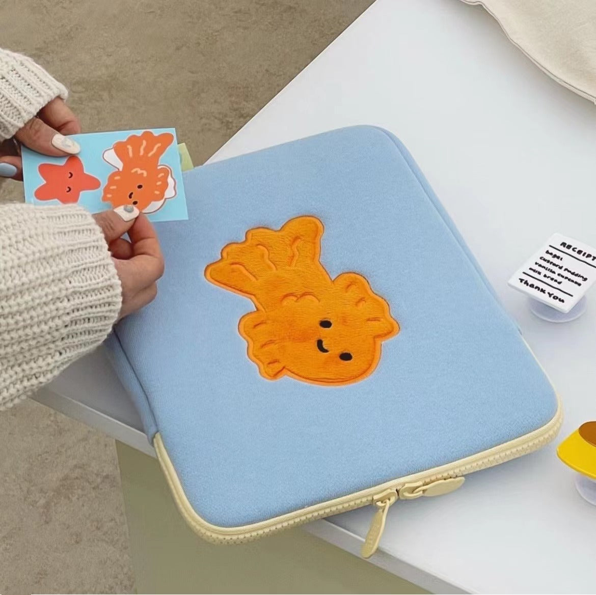 Bolsa protectora para tableta PC con diseño de pez dorado