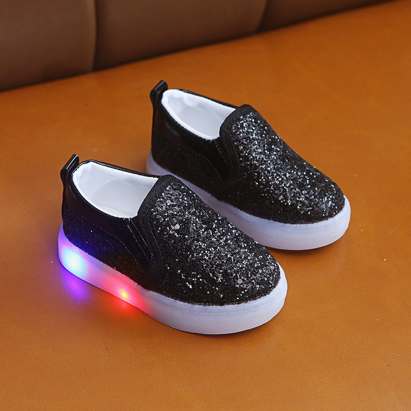 Zapatillas de deporte LED para niños Zapatillas de deporte iluminadas para bebés y niños pequeños Zapatos ligeros con lentejuelas para niñas