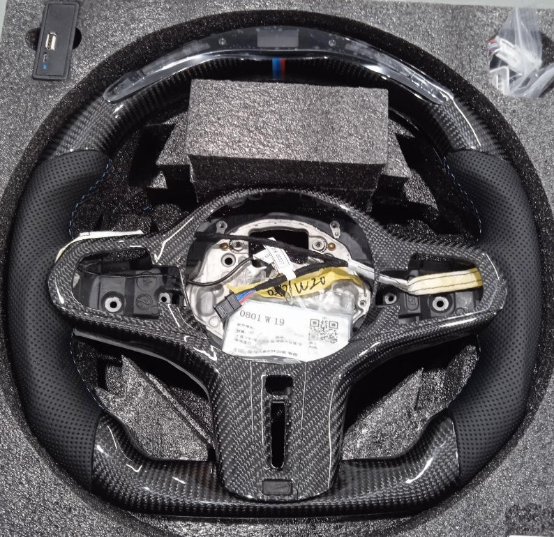 Volant de sport de voiture LED multifonctionnel intelligent en Fiber de carbone X3x5