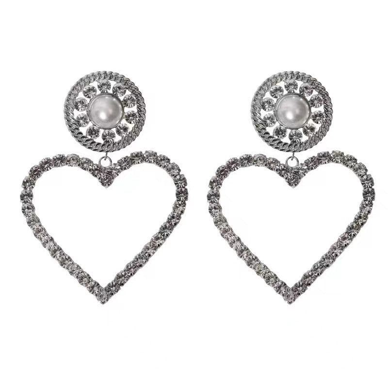 Boucles d'oreilles européennes et américaines en diamant, cœur de pêche, perle en strass
