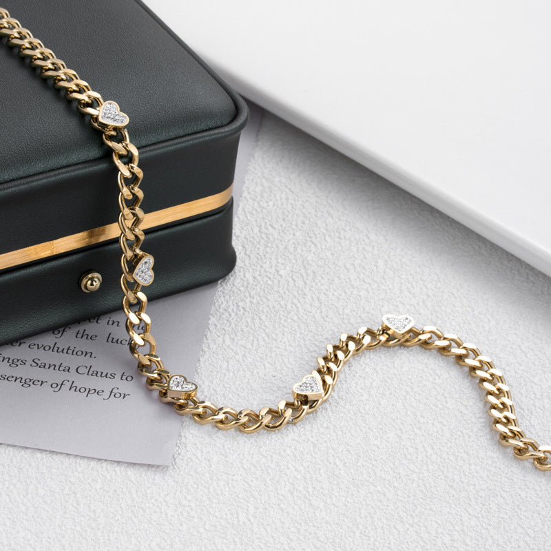 Collar de corazón de acero y titanio con Micro diamantes de imitación, diseño ligero de lujo, minoritario, a la moda