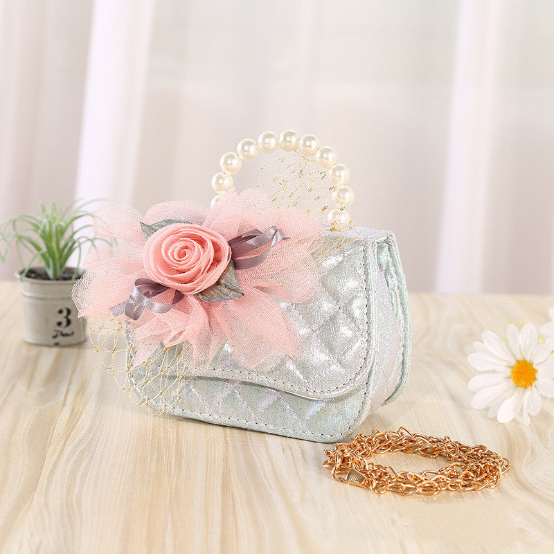 Sac diagonal portable en perles tricotées à fleurs