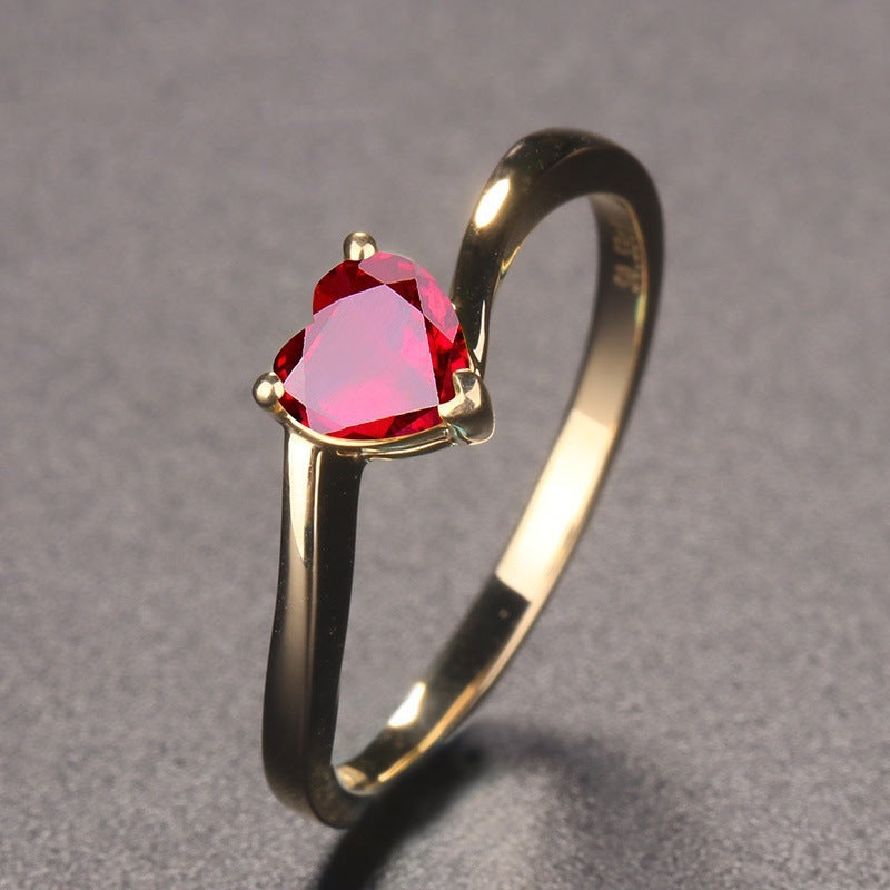 Bague en forme de cœur saphir rouge simple pour femmes