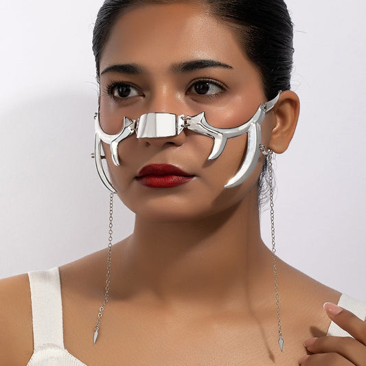 Ensemble de boucles d'oreilles avec anneau à lèvres fluide et décoration de visage