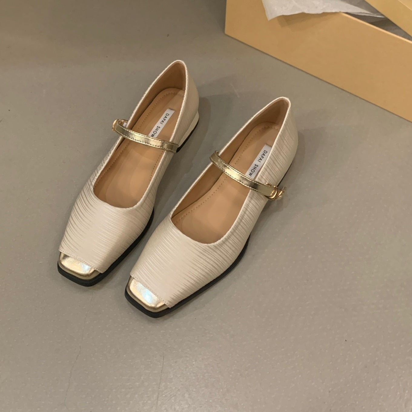 Talon épais Style français Style classique Mary Jane chaussures femmes