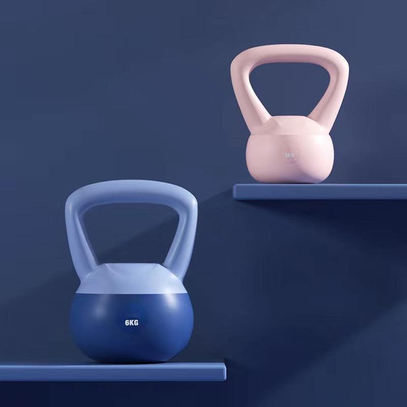 Kettlebell à domicile pour femmes