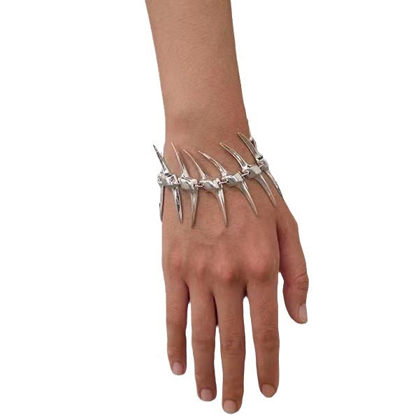 Silver Thorn Horn Thorn Fishbone Bracelet