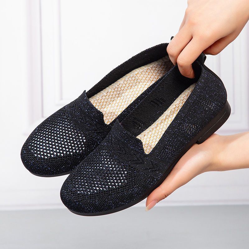 Chaussures en tissu ajouré en maille pour femmes à la mode