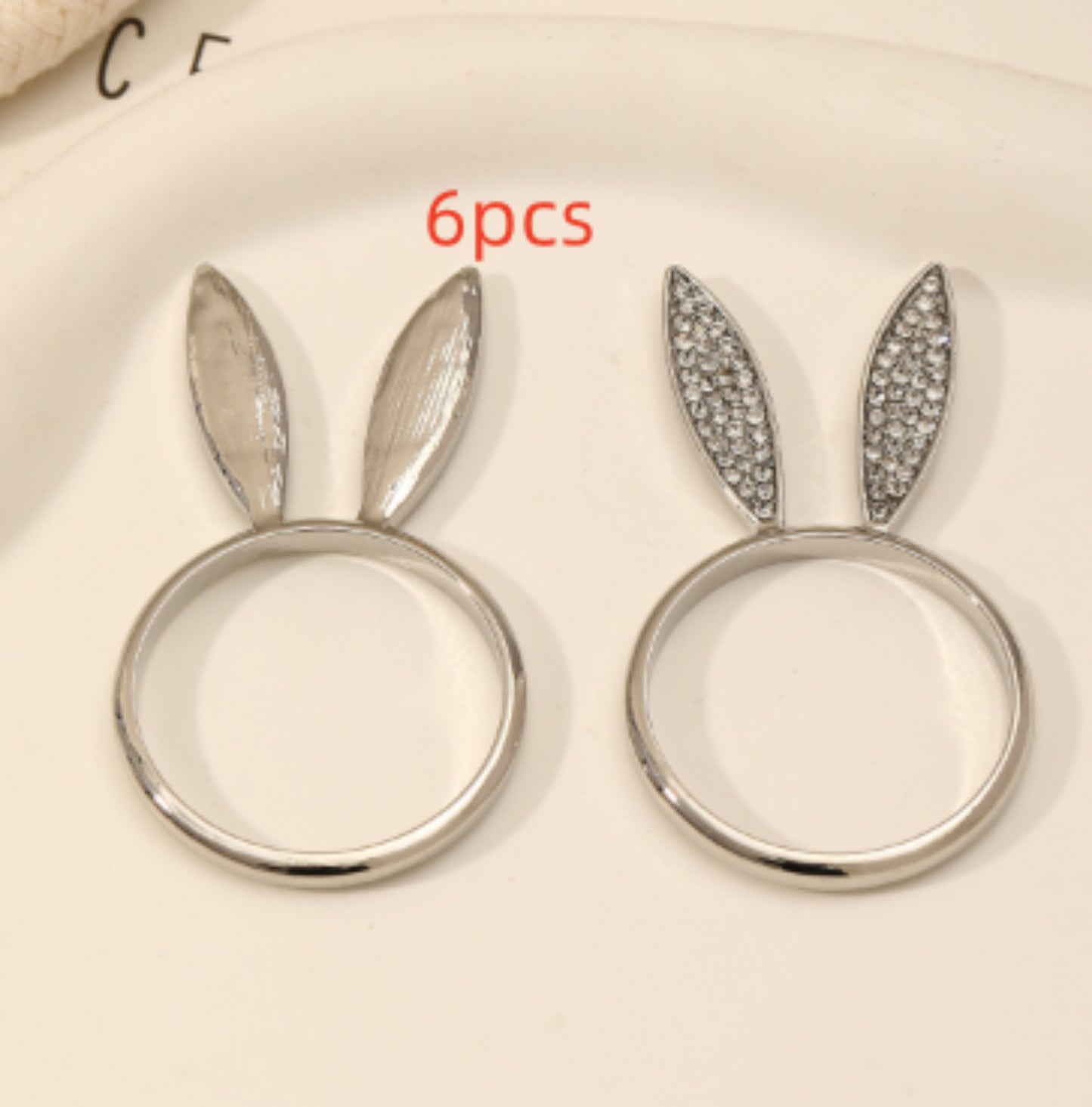 Anillo con cabeza de conejo de aleación de moda