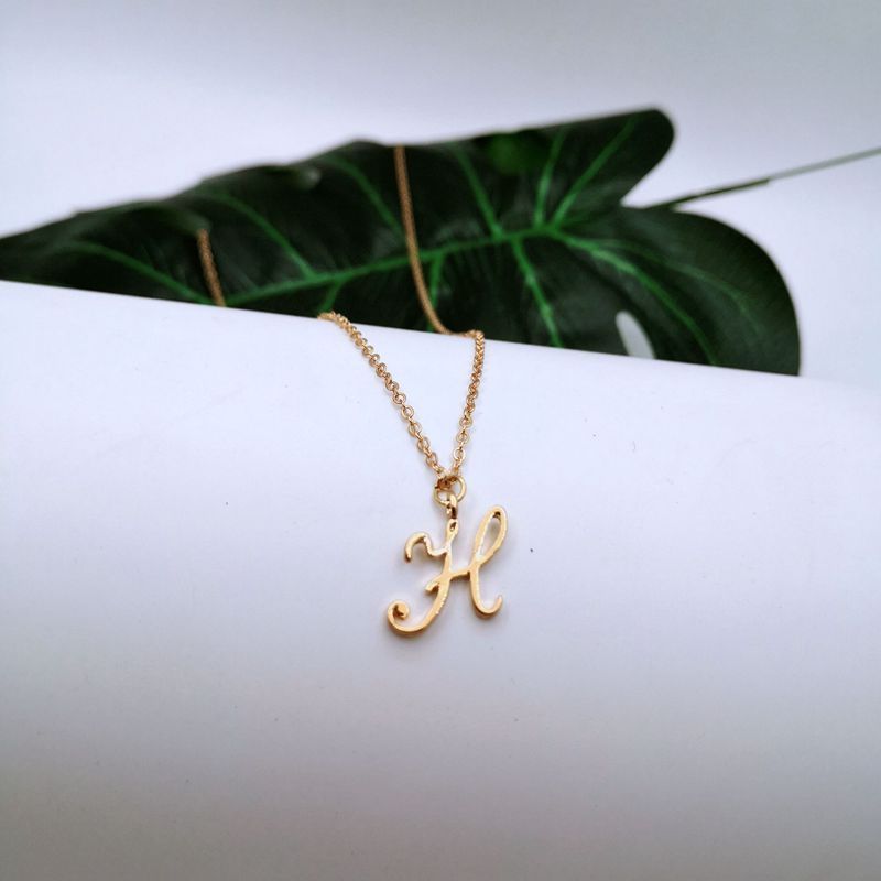 Ornament 26 Letter Necklace Simple Fashion Character Capital English Pendant Special-interest Design Clavicle Chain