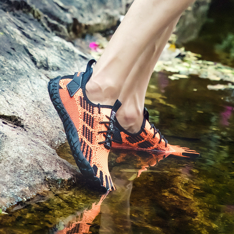 Men's Sports Leisure Mountaineering Shoes Hollow-out Fly Knit