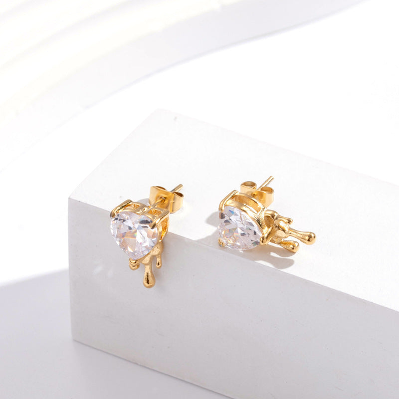 Clous en acier inoxydable en forme de cœur d'amour, en titane et acier assortis avec tout, couleur Simple, Zircon