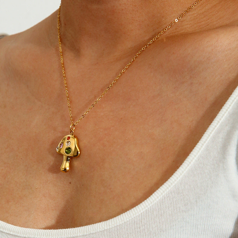 Collier pendentif champignon de dessin animé mignon, tout assorti