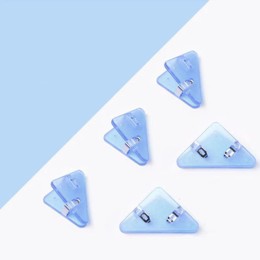 Clip de esquina de almacenamiento de archivos para estudiantes Ins