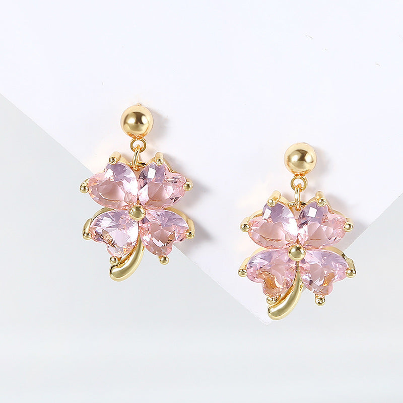 Clou d'oreille de personnalité de mode multi-style