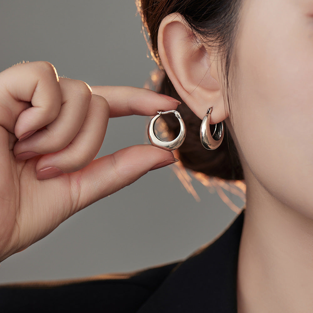 Clip d'oreille géométrique en forme de U femelle S925