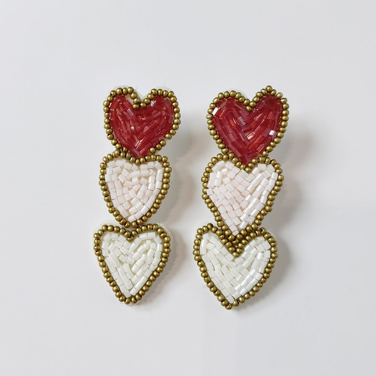 Pendientes artísticos de moda para el día de San Valentín con forma de corazón de tres capas con cuentas hechas a mano de tela de cercanías