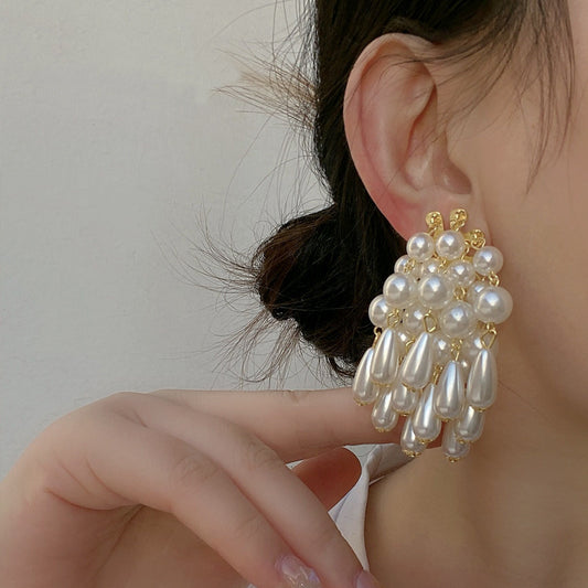 Grandes boucles d'oreilles vintage à profil élevé, pendentif à pampilles en perles