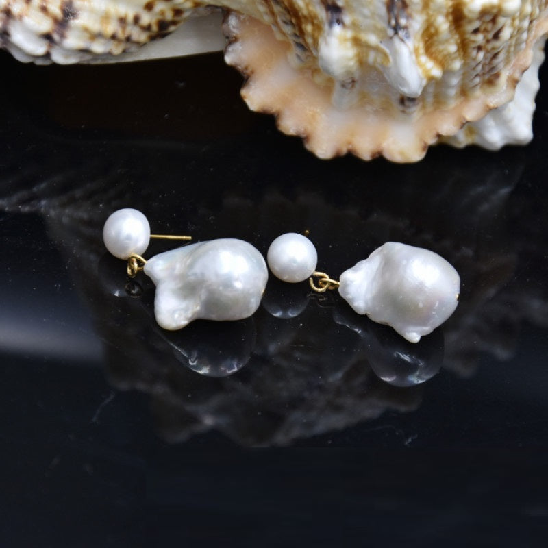 Boucles d'oreilles à tige en perles de queue baroques exagérées