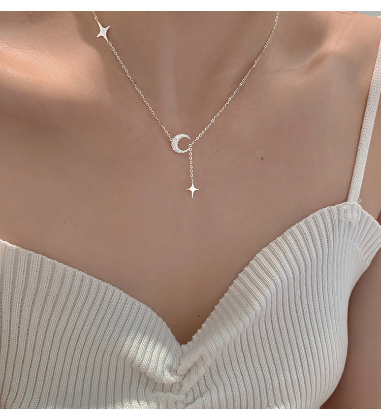 Women's Summer Simple Niche Design Frosted Moon And Star Pendant Clavicle Necklace