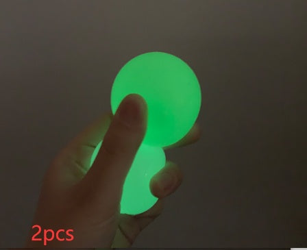 Bolas adhesivas luminosas, juguetes pegajosos para pared, juegos de fiesta en casa que brillan en la oscuridad, juguetes novedosos, juguete para apretar de descompresión