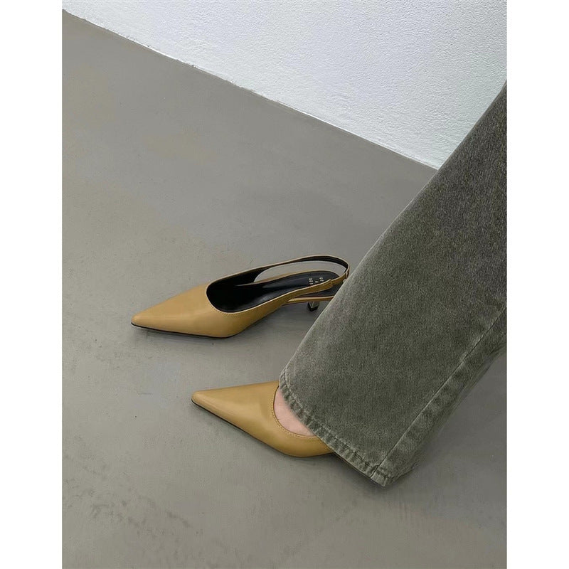 Tip In - Chaussures à petit talon avec bride arrière argentée