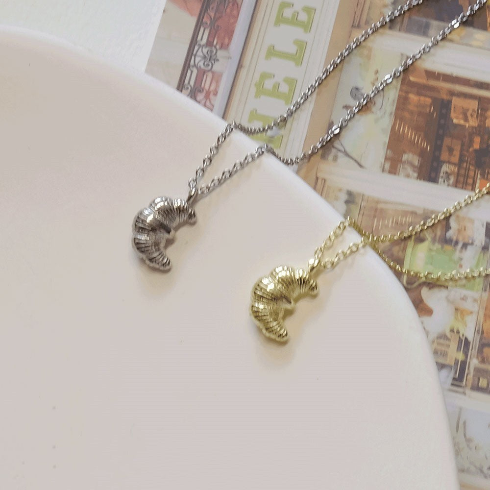 Collier chaîne clavicule simple croissant