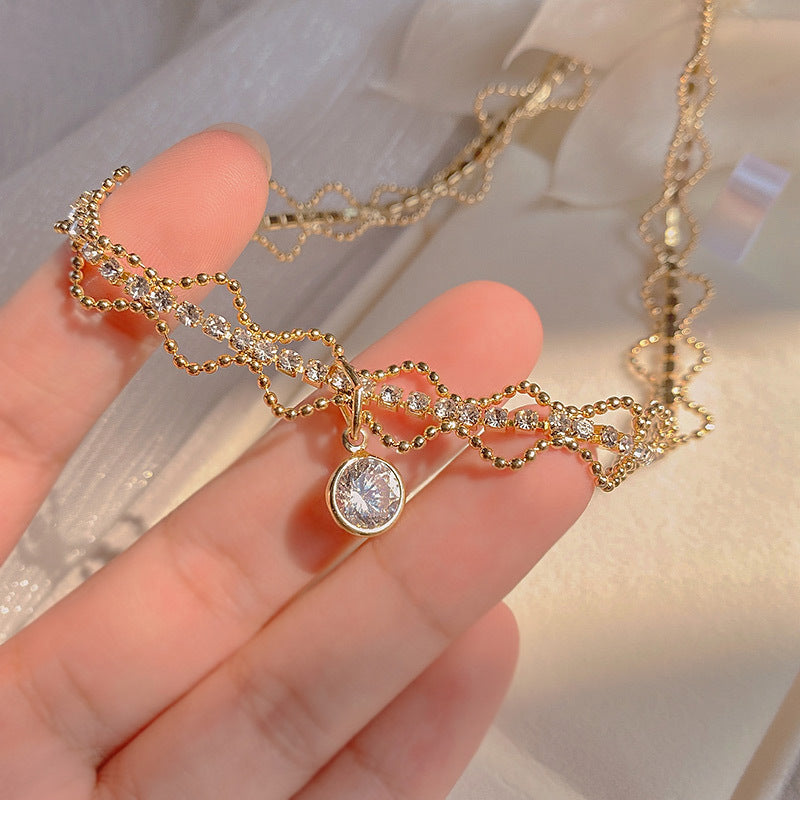 Elegante collar retro francés de circonita de doble capa para mujer