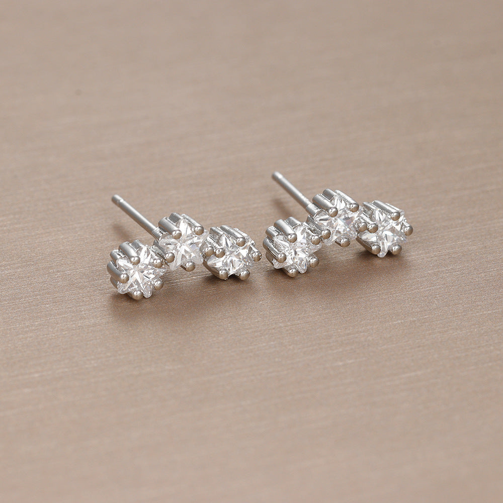 Aiguille en argent sterling étoiles géométriques trois grands clous d'oreilles en zircon léger luxe et simplicité