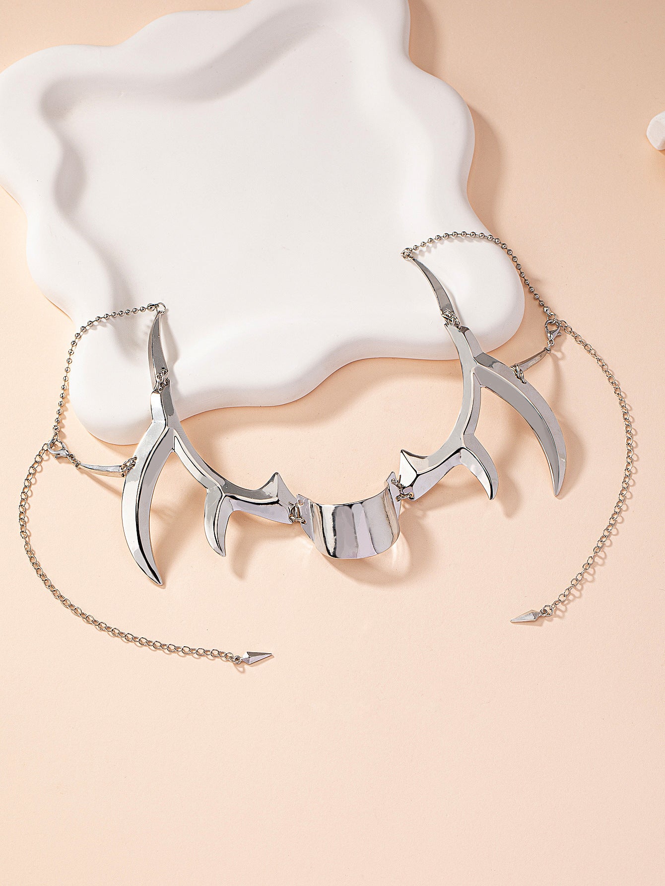 Ensemble de boucles d'oreilles avec anneau à lèvres fluide et décoration de visage