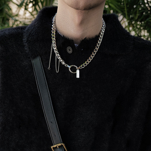 Collier avec anneau à pampilles et chaîne enroulée pour fête étudiante, tendance