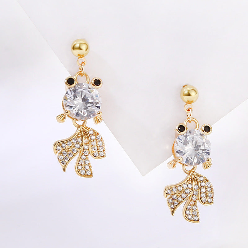 Clou d'oreille de personnalité de mode multi-style