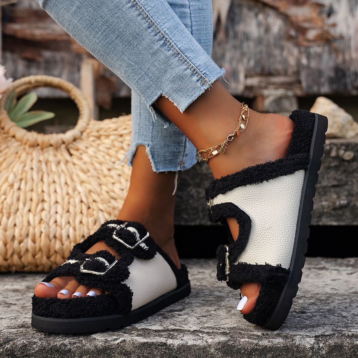 Pantuflas de lana de cordero con forro polar Lazy