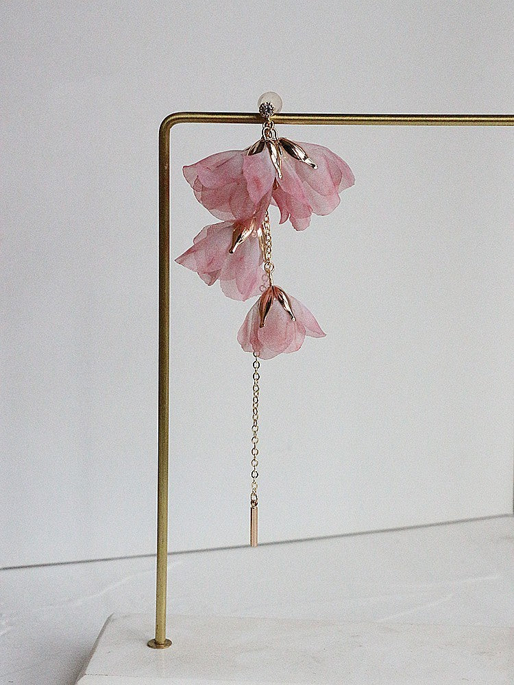Boucles d'oreilles longues sans oreilles exagérées à fleurs