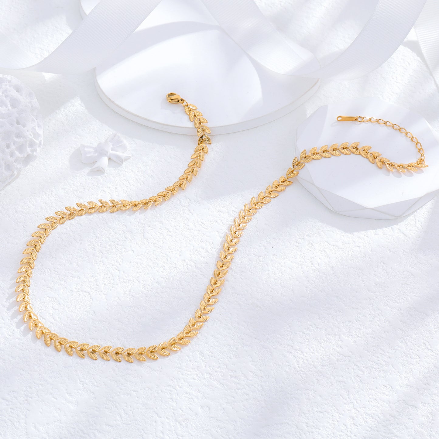 Stitching Chain Elegant Graceful Necklace Women