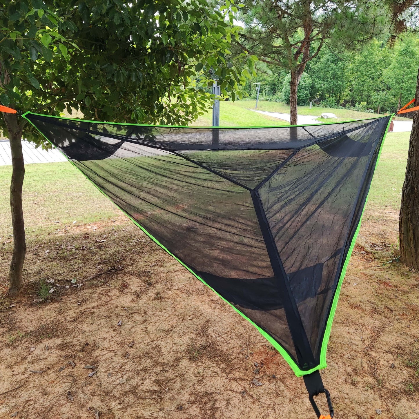 Hamac portatif pliant de maille