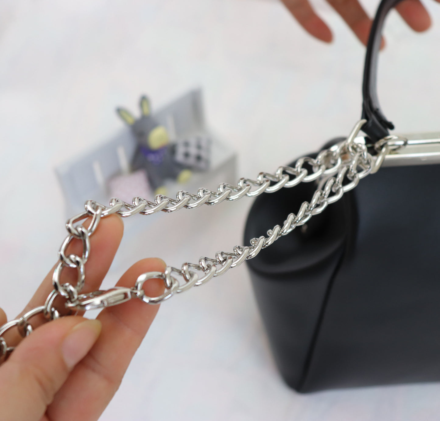 Bolso mensajero portátil de moda con clip retro