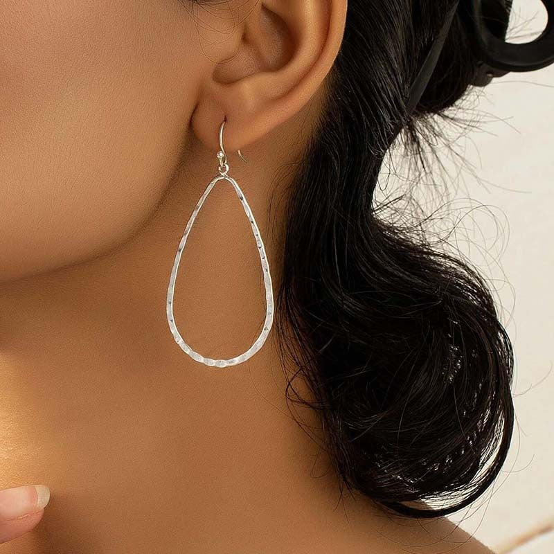 Pendientes de metal con forma de gota de agua, diseño de personalidad simple