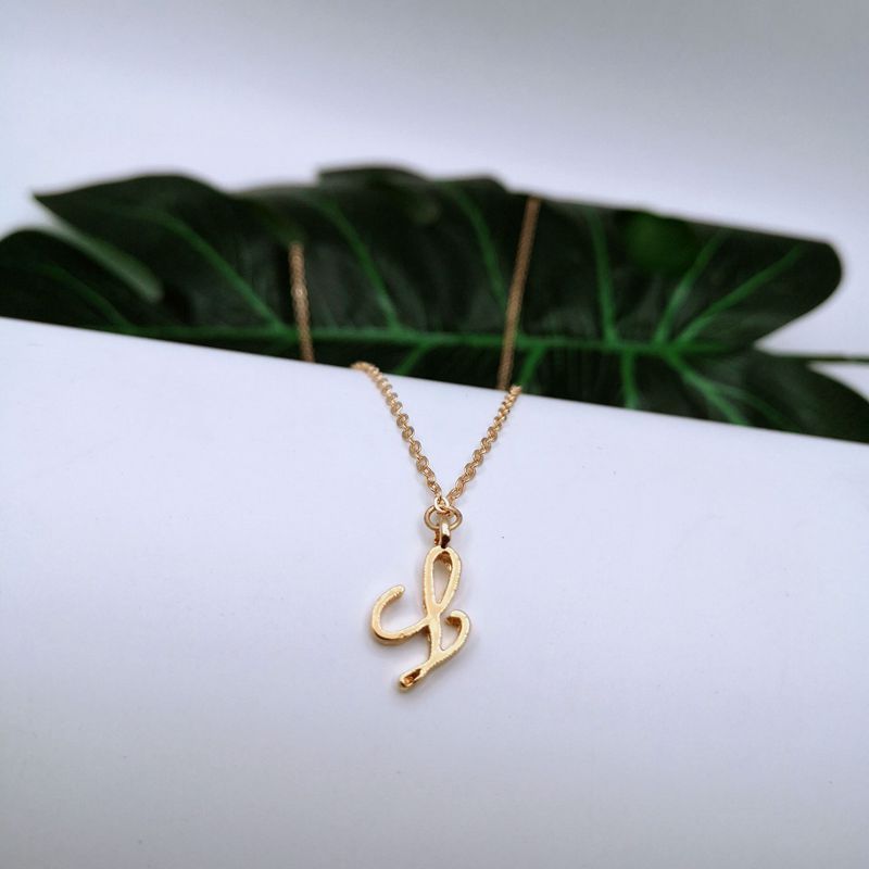 Ornament 26 Letter Necklace Simple Fashion Character Capital English Pendant Special-interest Design Clavicle Chain