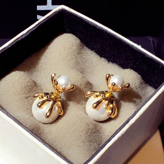 Fashion Design Silver Needle Pearl Earrings