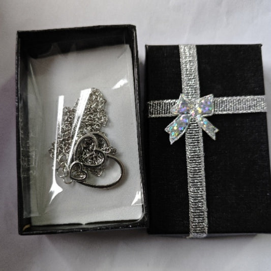 Chaîne de clavicule creuse Doppel Herz pour dames