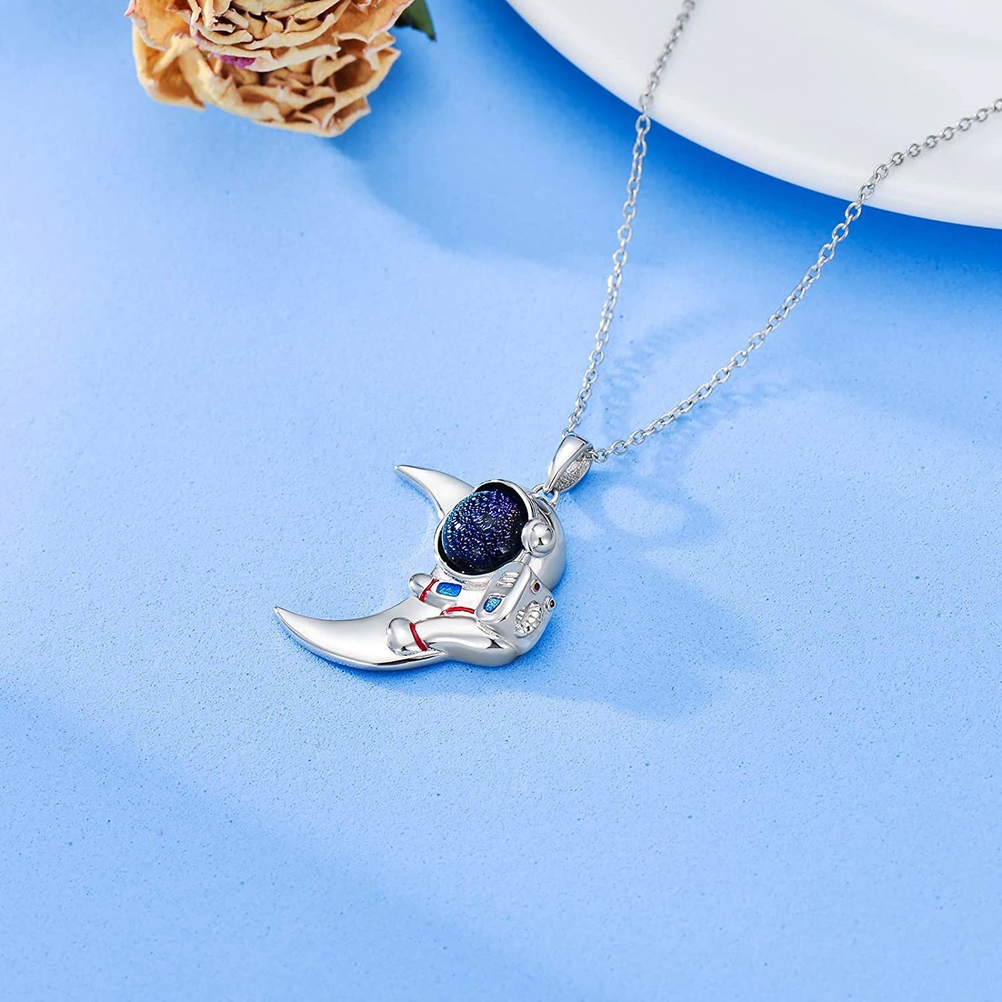 Astronaut Moon Sweater Chain High-grade Necklace