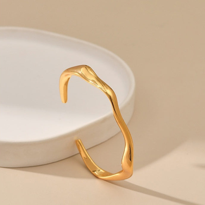 Bracelet de tempérament minimaliste de luxe léger de haute qualité, petit design unique