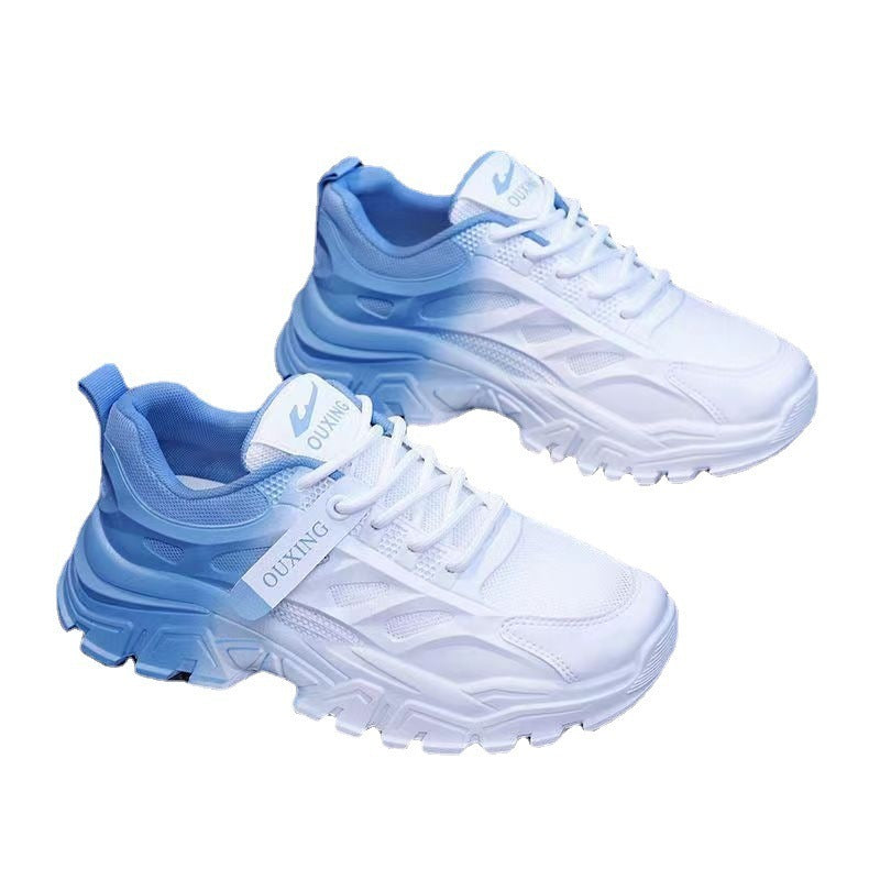 Chaussures papa assorties avec surface en maille creuse