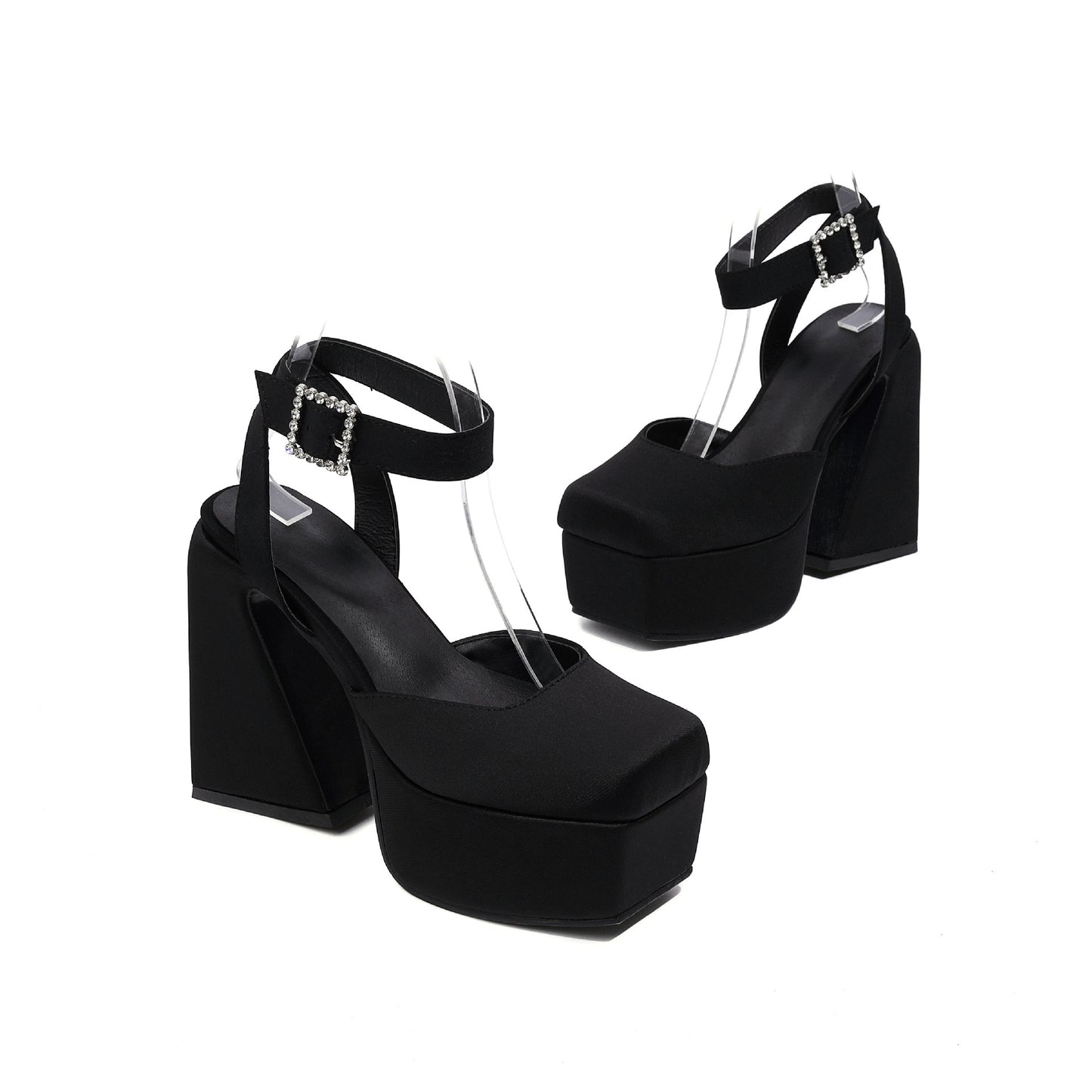 Sandales à talons hauts épais avec boucle mate pour femmes