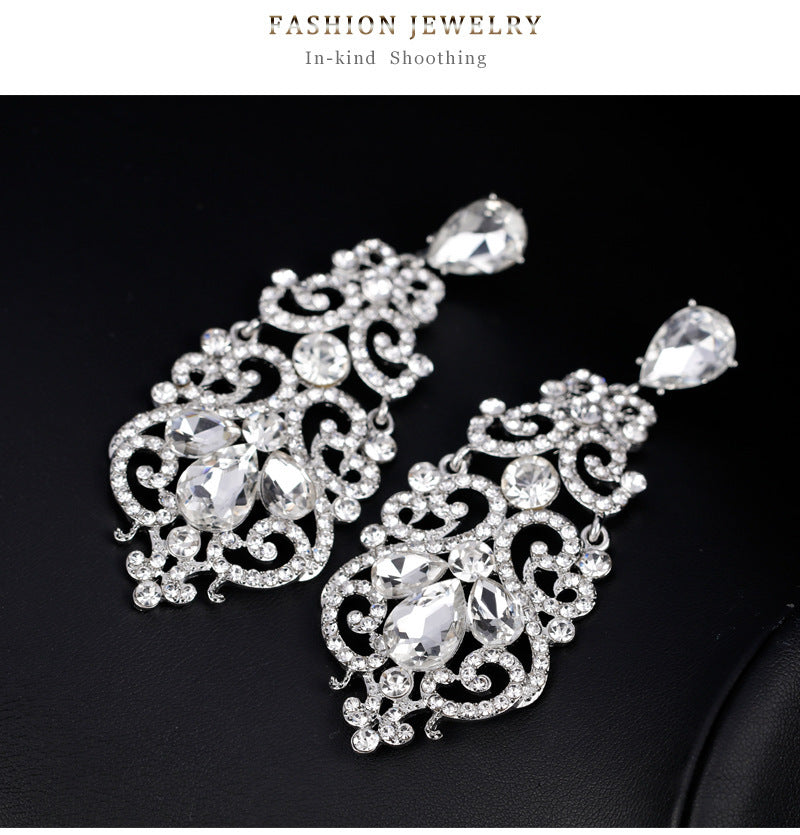 Women's Fashionable Alloy Diamond Crystal Earrings