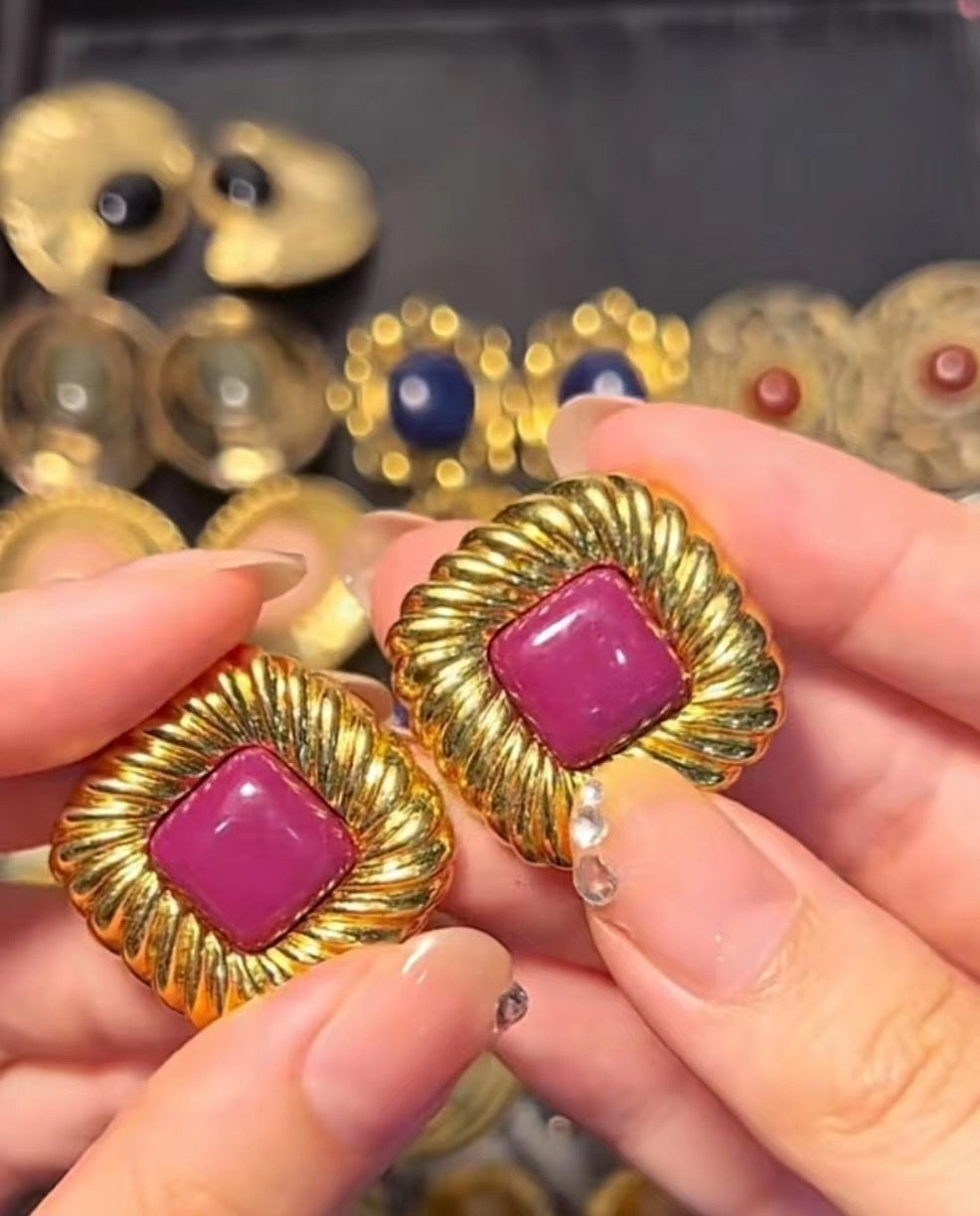 Clip d'oreille Vintage, Rare marquage de Niche, boucles d'oreilles carrées Rose rouge