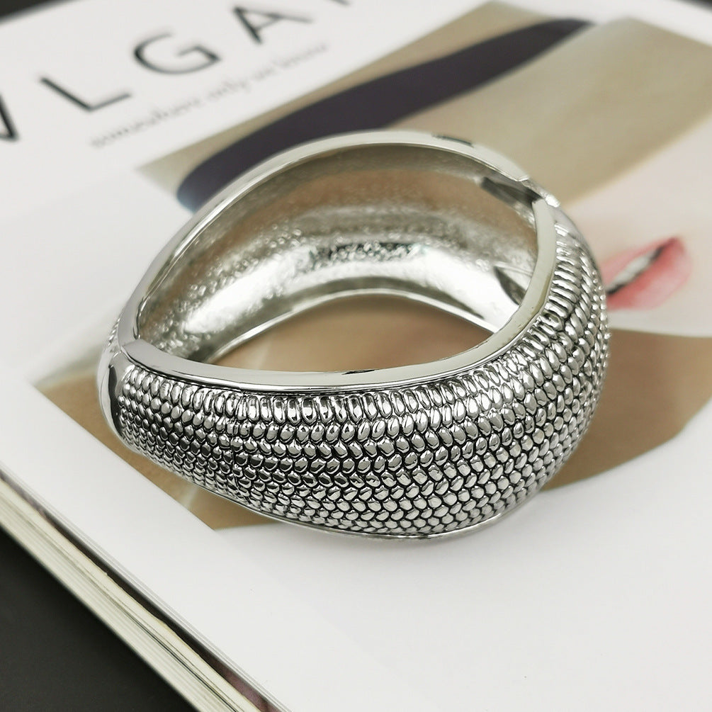 Pulsera personalizada artesanal ennegrecida de estilo retro para niños